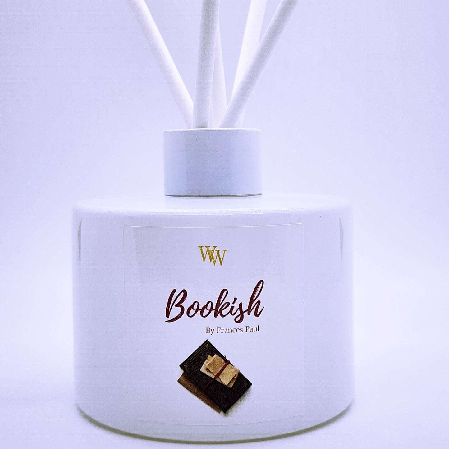 Bookish Diffuser | Essenza Gloss White | Aromatherapy Home Decor