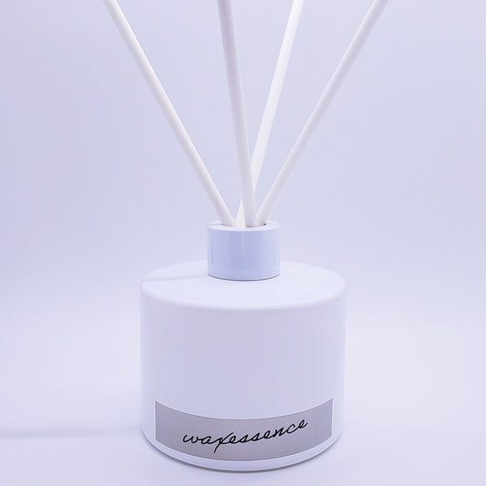 Reed diffusers are a simple, low maintenance, and flame-free way to fill a space continuously with fragrance. Revitalize any room in your home with the amazing aroma of this Oil Diffuser from WaxEssence.